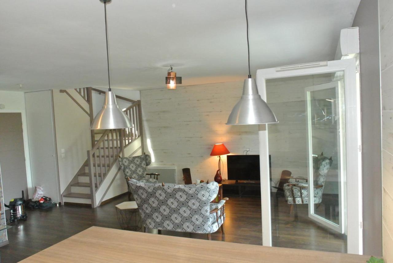 Appartement Beau T3 En Duplex, Calme Et Paisible